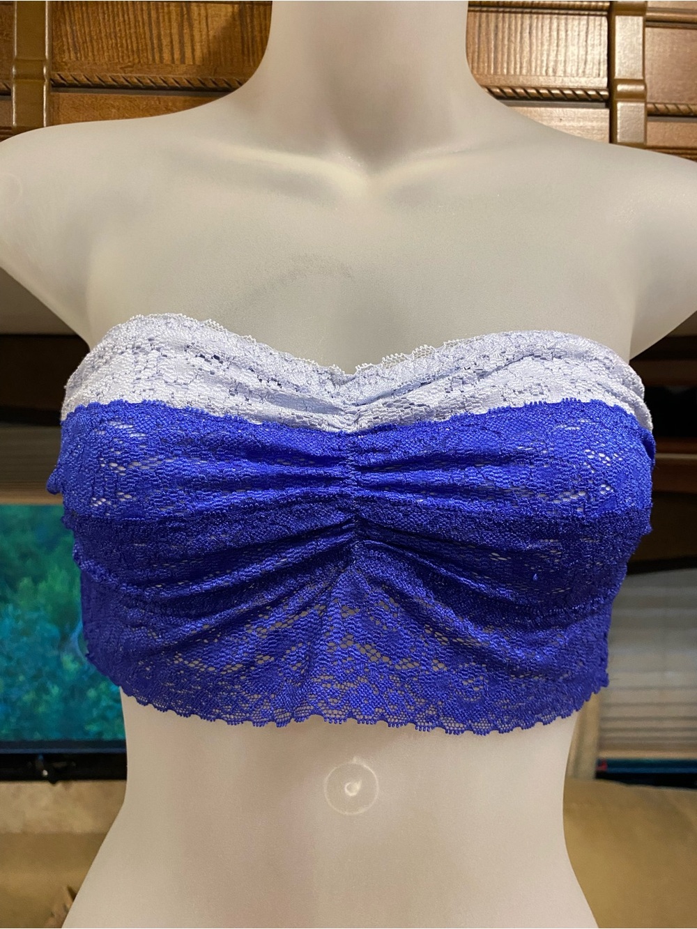 VS PINK Triple-Toned Blue Lace Ombre Strapless Bandeau Tube Top: Sz. S